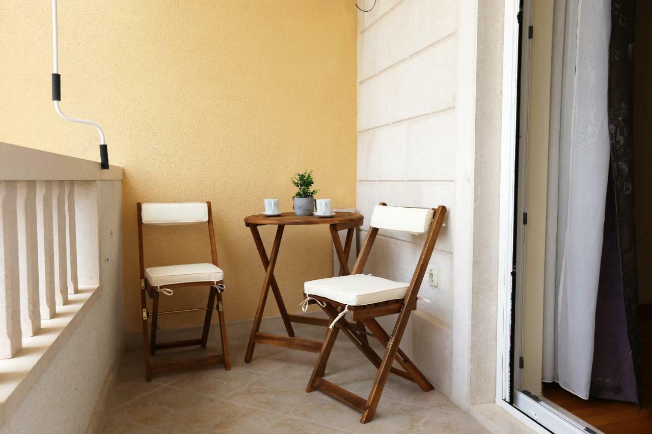 Apartman Vrsalovic Sumartin Ngoại thất bức ảnh